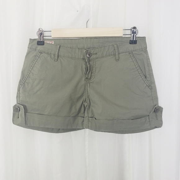 Buffalo David Bitton Charlie light sage green cotton shorts size 25 - Picture 1 of 5